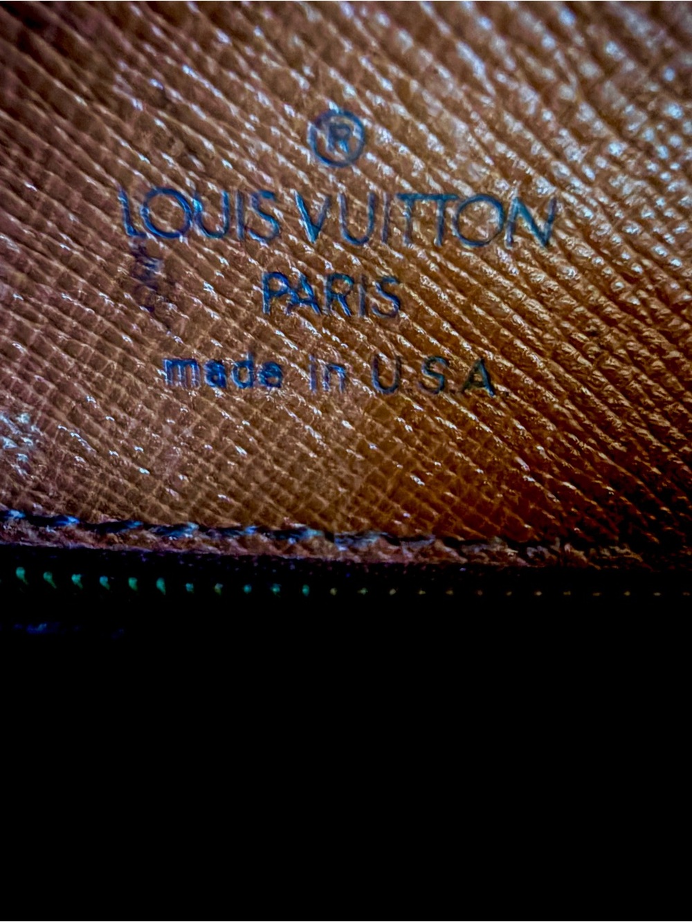 Vintage 1980 Louis Vuitton Monogram Saddle Crossbody with Vachetta Straps. - Picture 11 of 15